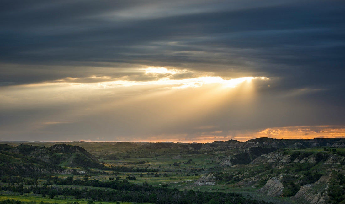 North Dakota's Top 10 Hiking Trails: The Peace Garden State's Best Paths-Nature Adventures