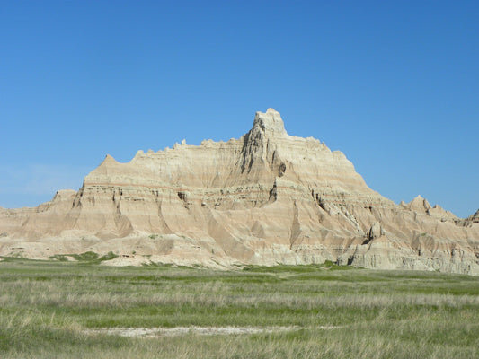 South Dakota's Top 10 Hiking Trails: Exploring the Mount Rushmore State's Vast Landscapes-Nature Adventures