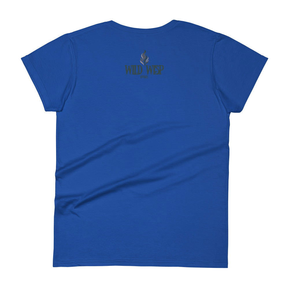 'Chasing Waterfalls' Women's short sleeve t-shirt T-Shirts